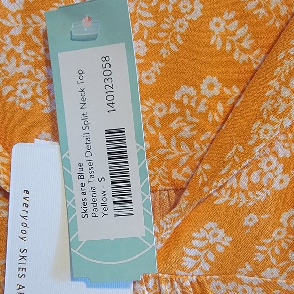 NWT Skies are Blue Padenia Tassel Tie Top Stitch Fix - Picture 3 of 5